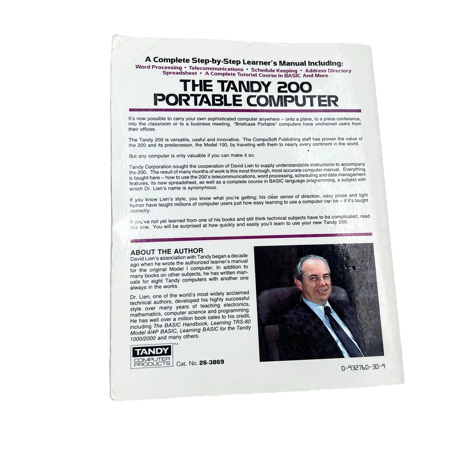 Vintage  The Tandy 200 Portable Computer Learners Manual By David A. Lean - Image 2 of 4