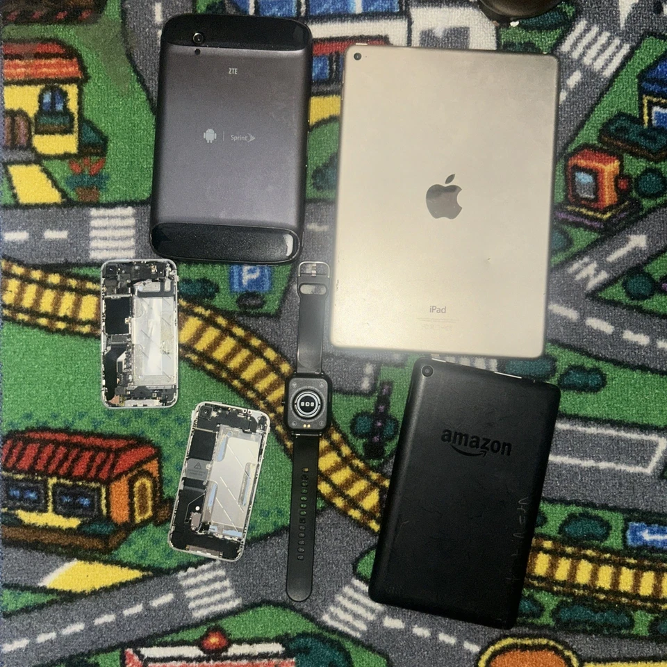 Lote de piezas de dispositivos Apple solo sin probar Foto 2 de 2