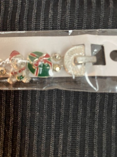 VINTAGE SLIDE BRACELET With CHRISTMAS 🎄 ENAMEL CHARMS & SILVER TONE 7" RARE - Picture 6 of 7