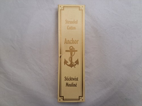 Anchor 6-Strand Embroidery Floss Fudge Medium - 12 Pack Box #4635-381 - Picture 4 of 5