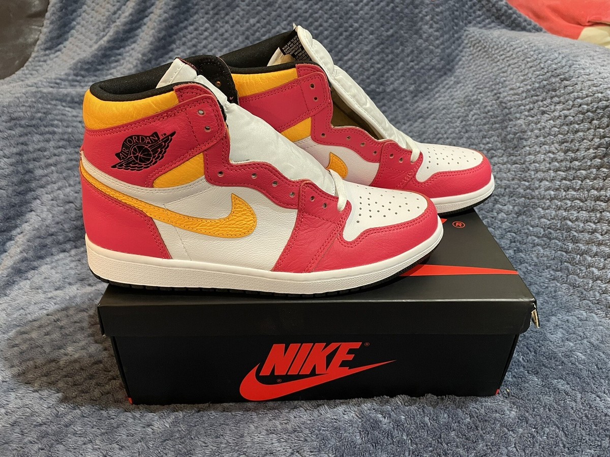 シューズ(女性用) NikeAirJordan 1 High OG Light Fusion Red Jordan 1 Retro High OG Light Fusion Red 2021 for Sale