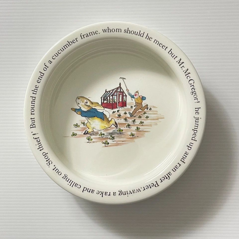 Juego de 4 platos infantiles de porcelana Wedgwood Beatrix Potter Peter Rabbit Inglaterra Foto 3 de 4