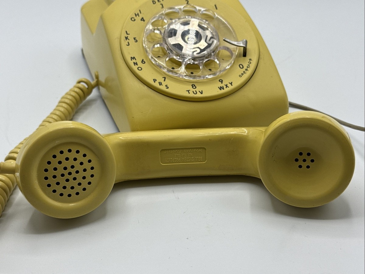 Vintage 1970s Bell System Western Electric Yellow Rotary Dial