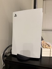 Sony PlayStation 5 Home Console White Black Blu-Ray Wi-Fi HDMI USB-A