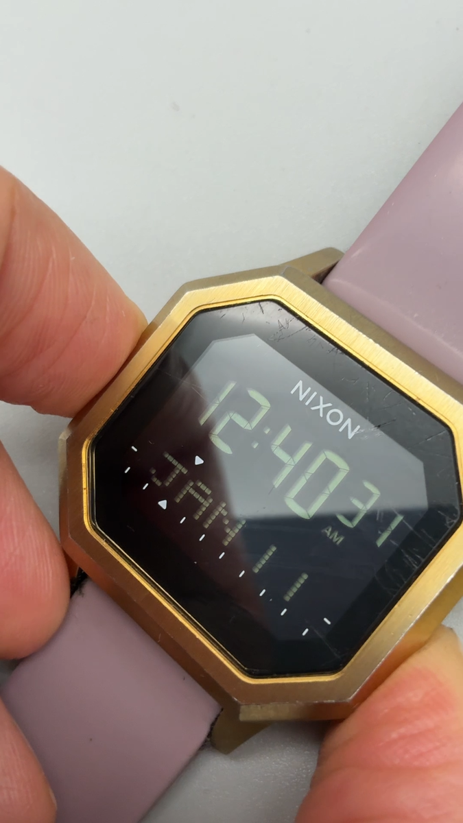 Nixon The Siren SS Womens Watch 36mm Black Dial Gold Tone Pink New
