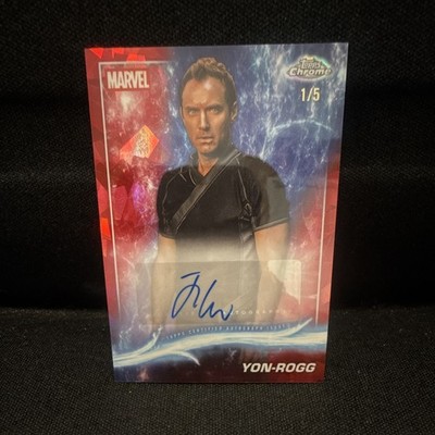 Topps 2025 Marvel Studios Chrome SapphireJude Law Yon-Rogg Auto AA-JL  1/5