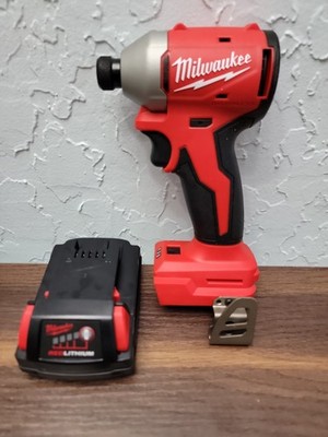 Milwaukee M18 Brushless Impact Driver 1/4'' Hex Compact 3-Speed 3651-20 & BATTERY