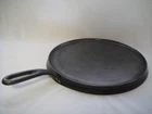 Vintage Wagner Round Cast Iron Handled Griddle #1109 - Cleaned & Seasoned