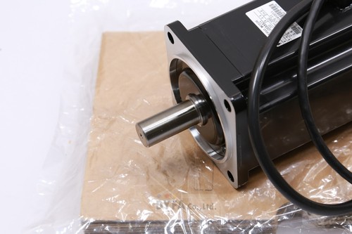 YASKAWA NNB AC Servo Motor SGMAH-08AAA21 750W MOT-I-3746=1T36 - Picture 15 of 17