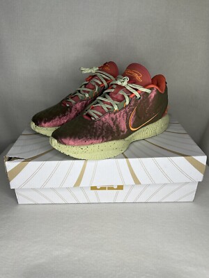 Men s Nike LeBron 21 Queen Conch Size 10 Brand New With Box FN0708-800