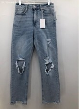 Vervet Blue Jodie Distressed Ripped Cropped Light Wash Jeans - Size 28