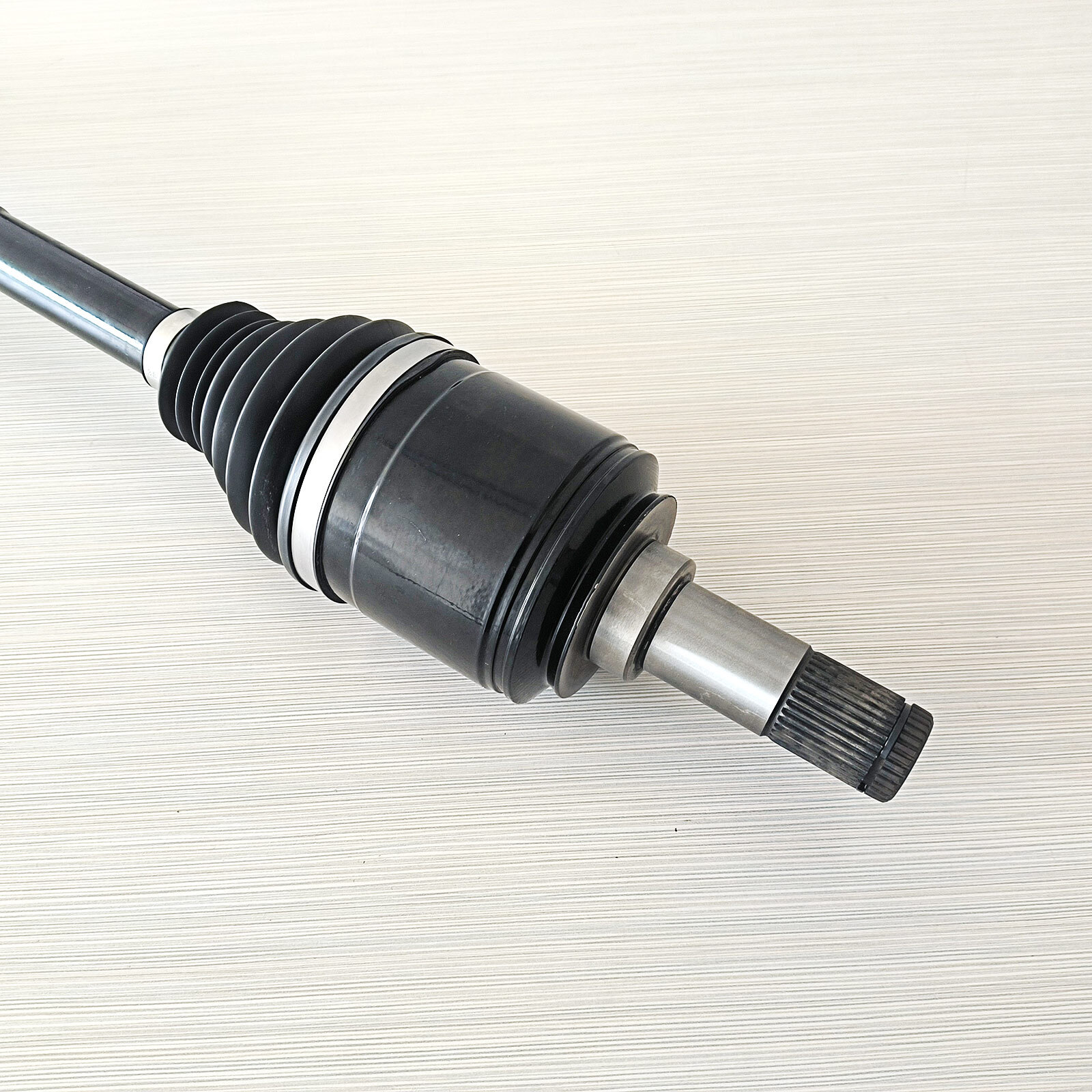 Maserati Levante GTS 2017-2020 Rear Right Axle shaft P/N 670032036