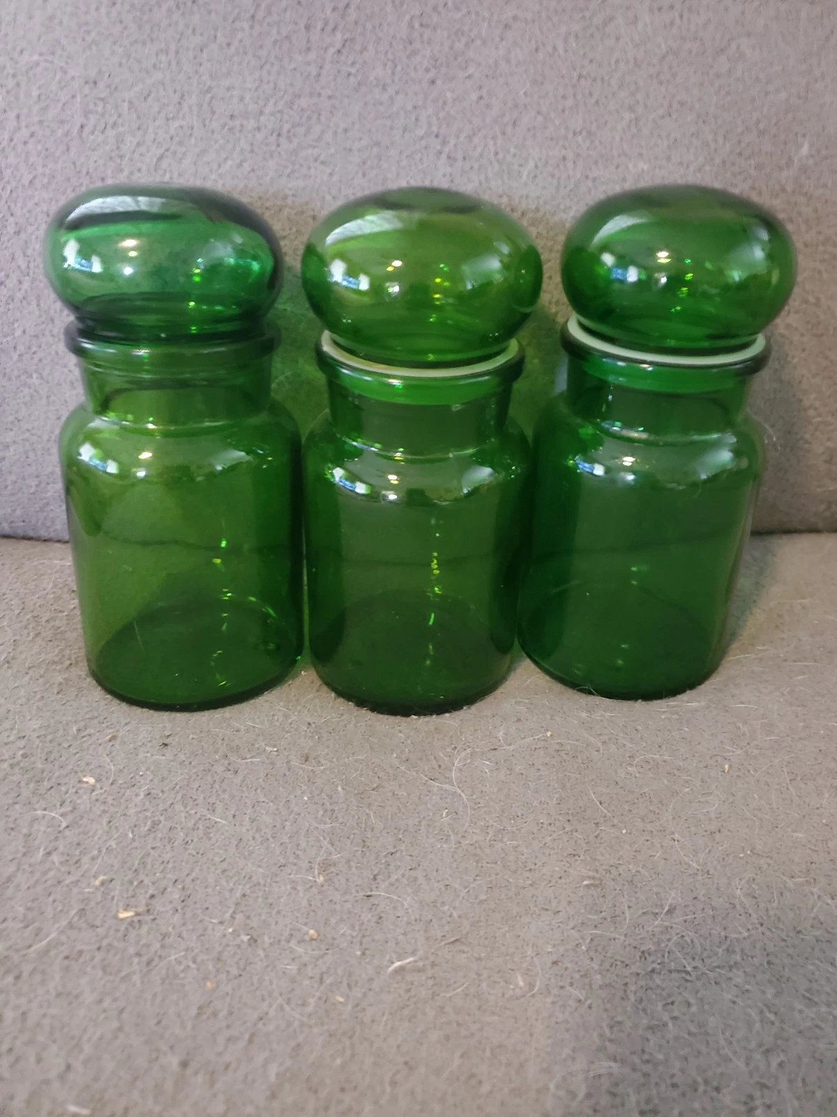 Vintsge Green Glsss Apothocary Jars Canisters Bubble Lids Set Of 3. 6 1/2" B1