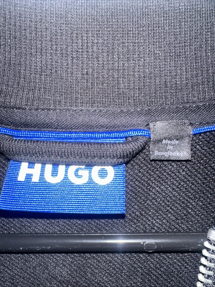 Suéter de lana Hugo Boss para hombre talla S negro Foto 3 de 4