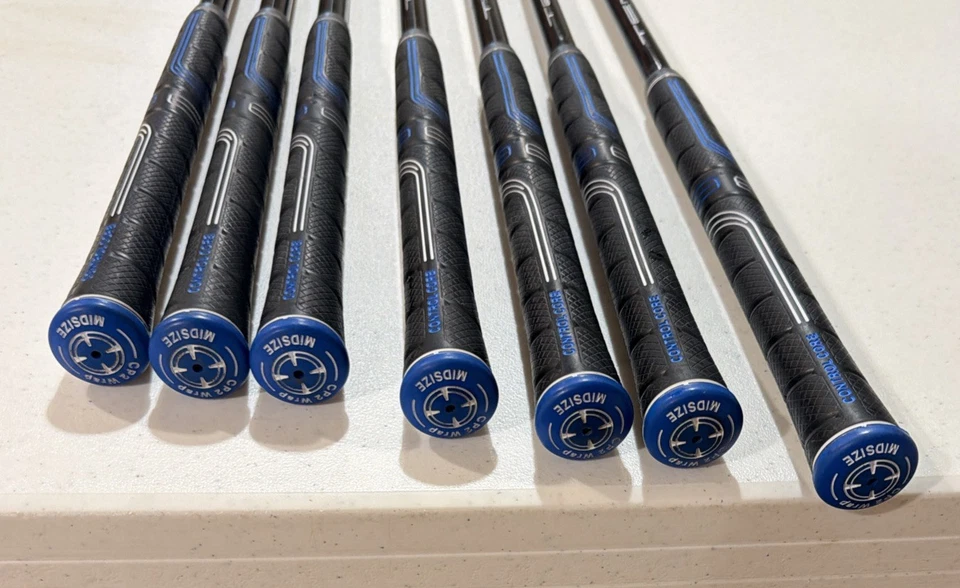 Titleist T350 (2023) Sr Men’s RH Irons 5-P, 48, Tensei Red AM2 Shaft, STD Length - Image 3 of 4