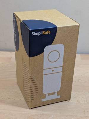 SimpliSafe CM006 Smart Alarm Night Vision Motion Camera Wireless Indoor Security