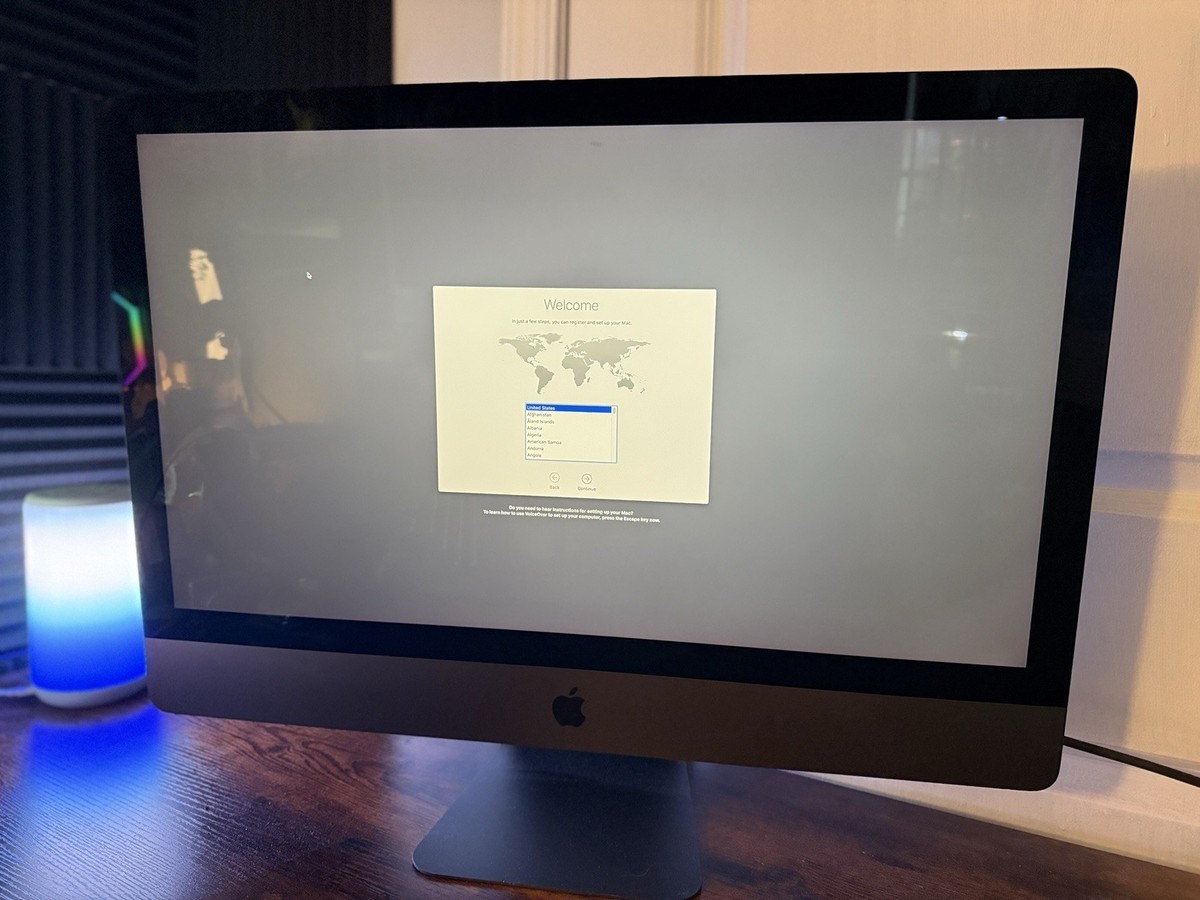 Apple iMac Pro 27インチ 2017 / 32GB / 1TB Amazon.com: Apple Late