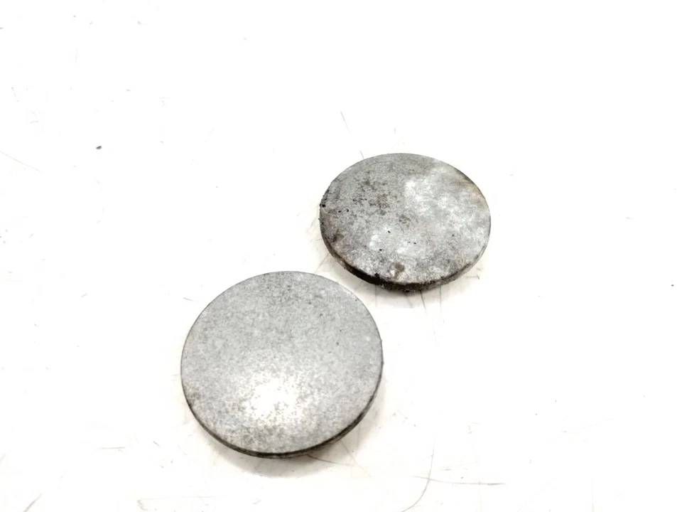 Par de cubiertas de tapa de perno pivote basculante trasero Victory V92 V92C 2000 00 Foto 3 de 4