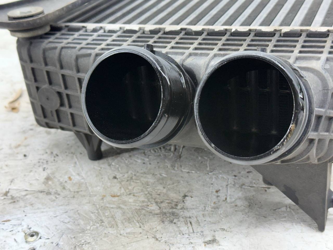 2014-2020 MASERATI GHIBLI 3.0L ENGINE RIGHT SIDE INTERCOOLER INTER COOLER 