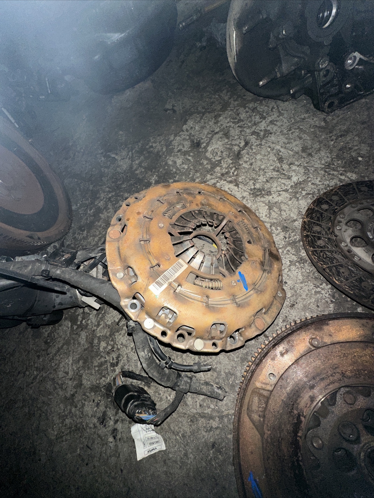 BMW 3 E90 320d Flywheel Clutch Kit 7567831 7567830 7637279 2.0 Diesel 130kw 2007 eBay