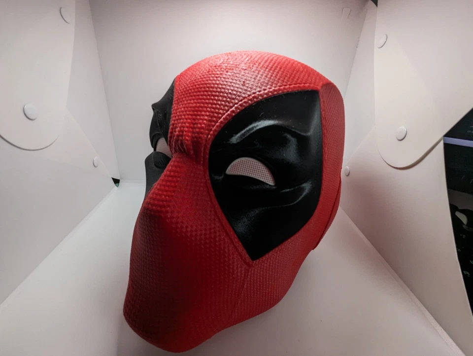Deadpool Cosplay Helmet 3 Eye Expressions  - Image 4 of 4