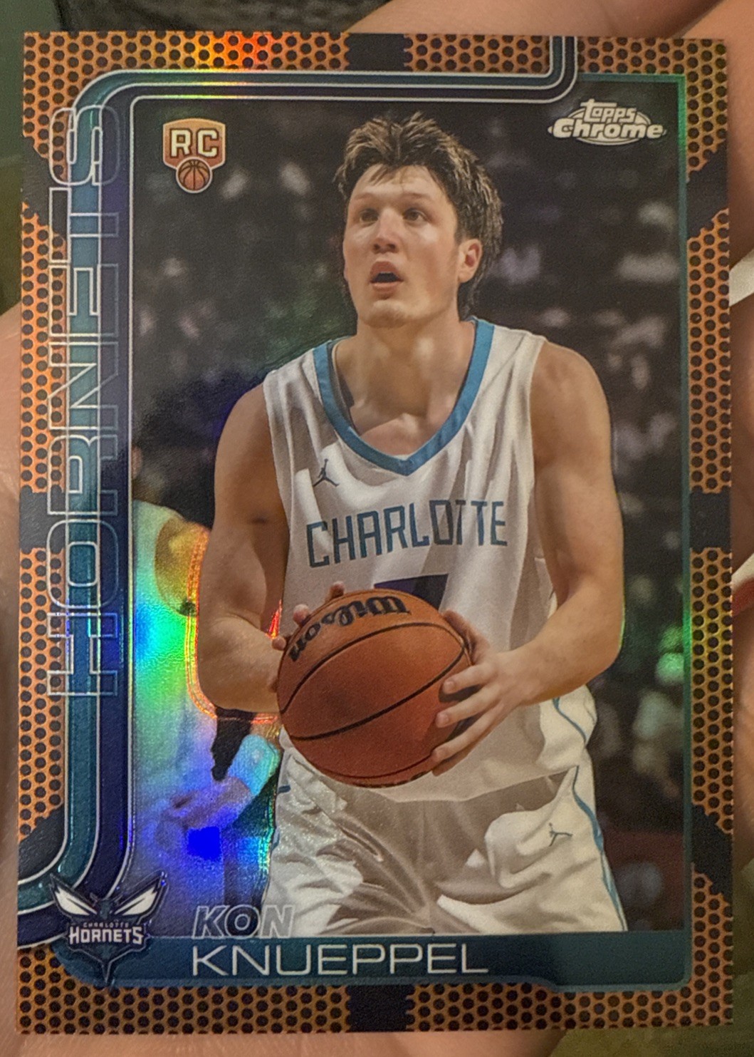 2025-26 Topps Chrome Kon Knueppel RC Basketball Refractor #254 Hornets CLEAN!