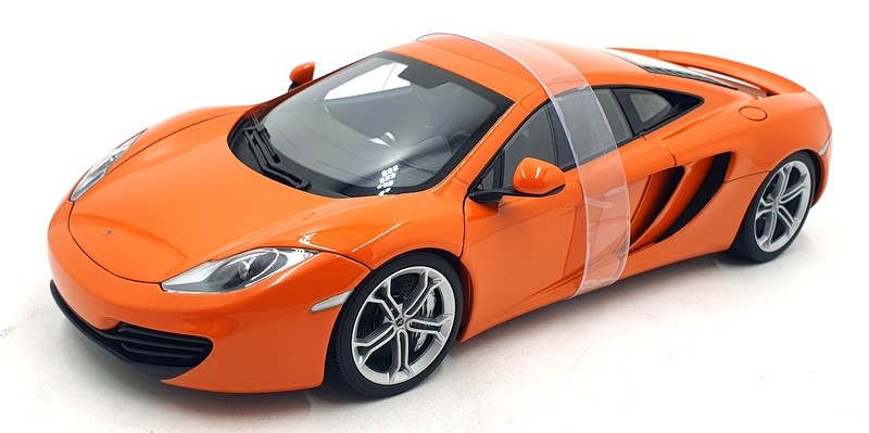 ミニカー1/18 Peako McLaren MP4-12C No.42 ミニカー1/18 Peako McLaren MP4-12C No.42