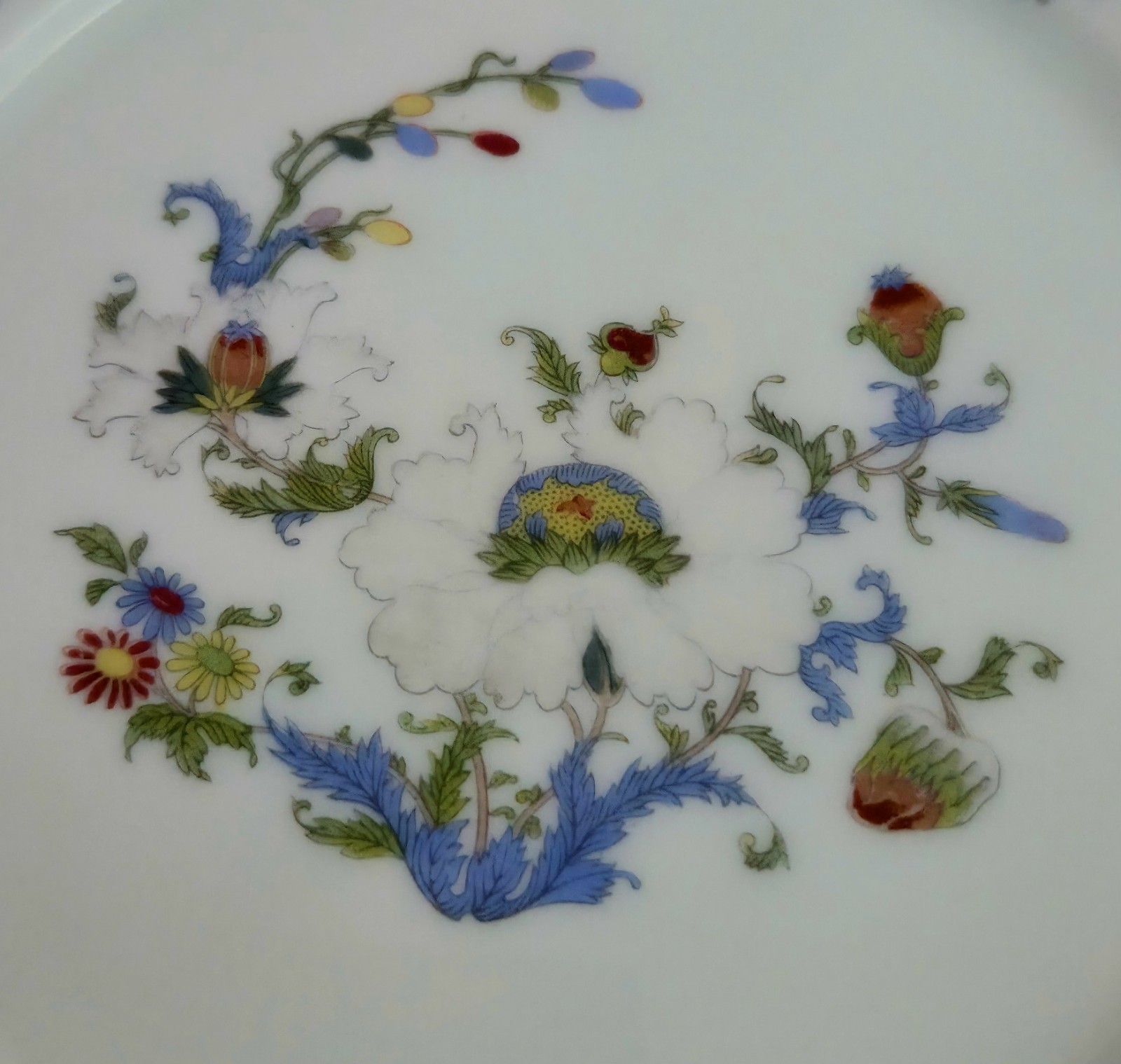  A Raynaud Ceralene Limoges Vieux Chine White  Plate - 7.50" Vintage 