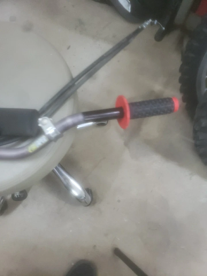 Barras cónicas Honda XR650L ProTaper y empuñaduras nuevas con barril de acelerador y cables Foto 3 de 4