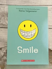 Smile by Raina Telgemeier 2010 Paperback Book