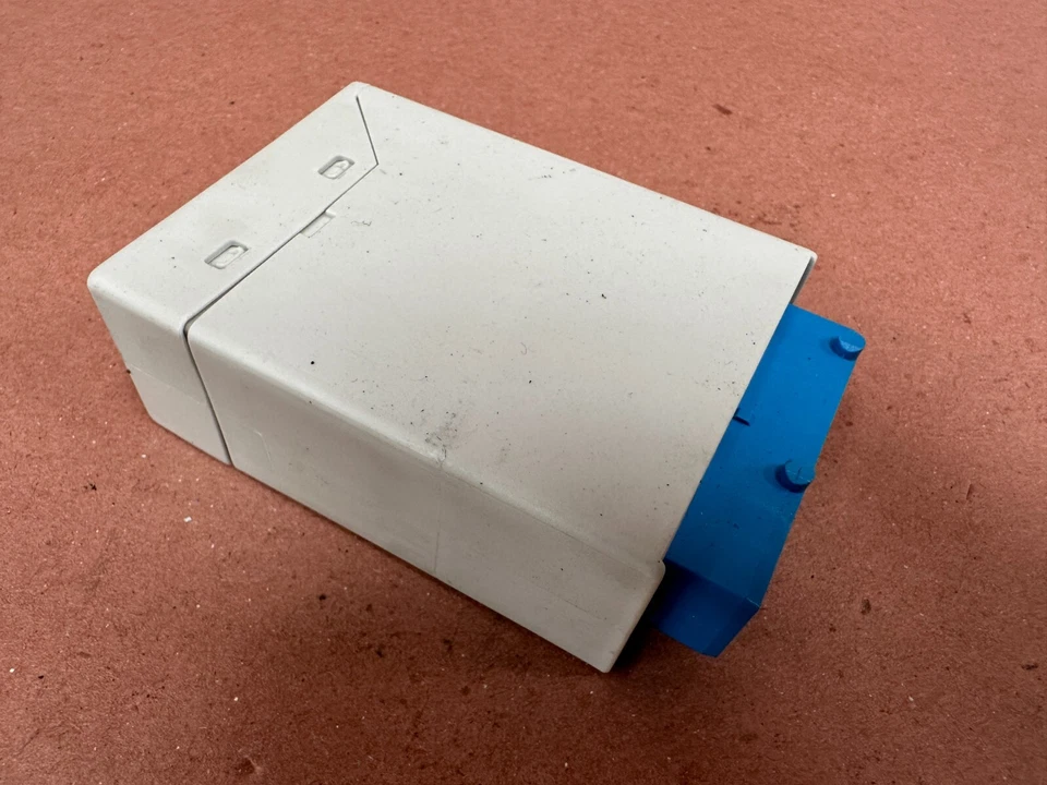 Módulo de control del sistema de lavadora limpiaparabrisas BMW E36 Z3 E36 M3 320I 325I FABRICANTE ORIGINAL 44 K AÑO 2002 Foto 2 de 4