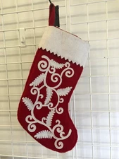 RED WHITE SWIRL STOCKING.