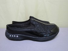 Easy Spirit Traveltime12 Black Quilted Mules Slip On Clogs Size Women 10 W