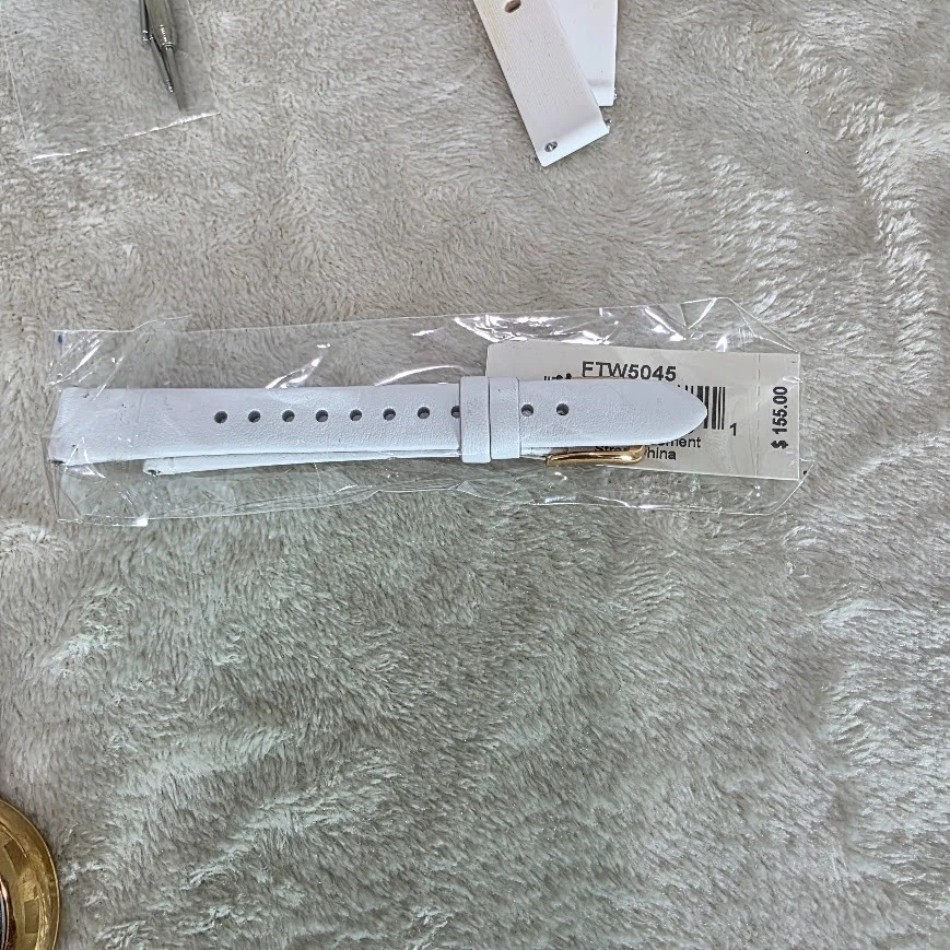 Reloj inteligente híbrido Fossil Q FTW5045 dorado (¿rosa?), Bandas blancas y marrones incluidas con caja Foto 4 de 4