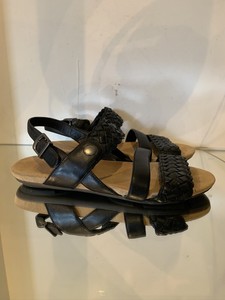 clarks originals sandals