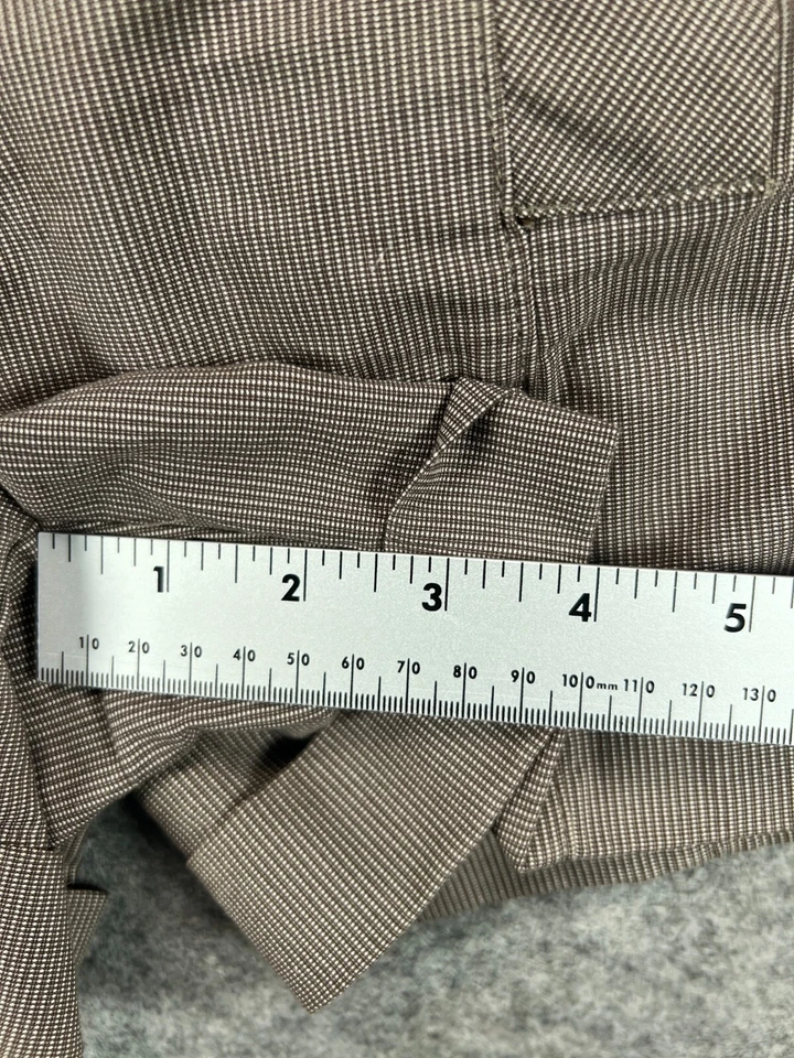 Daisy Fuentes Moda Shorts Womens 8 Brown Pinstripe Chino Cuffed Casual - Image 4 of 4