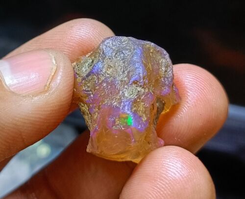 28 Carat, Natural Ethiopian Opal Raw Rough, Multi Flash Gemstone.