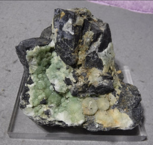 Wavellite small cabinet piece.  Higher end Mt. Maulden specimen w/green sparkle