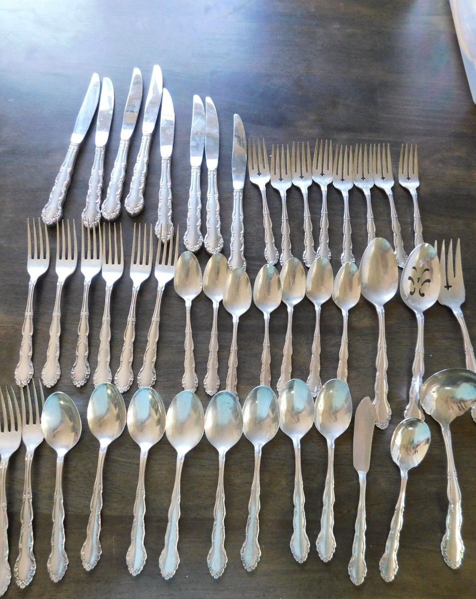 1881 Rogers Oneida Silverware Set Flirtation Silver Plate Lot of 45 Pieces