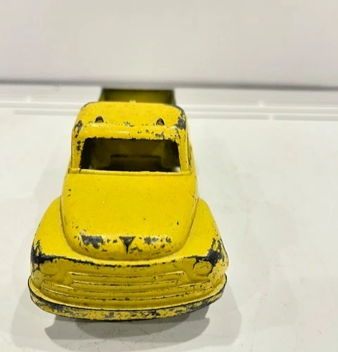 758 ~ Vintage 1950's STRUCTO Yellow Pickup Truck - 6" Pressed Steel ! - Image 3 of 4