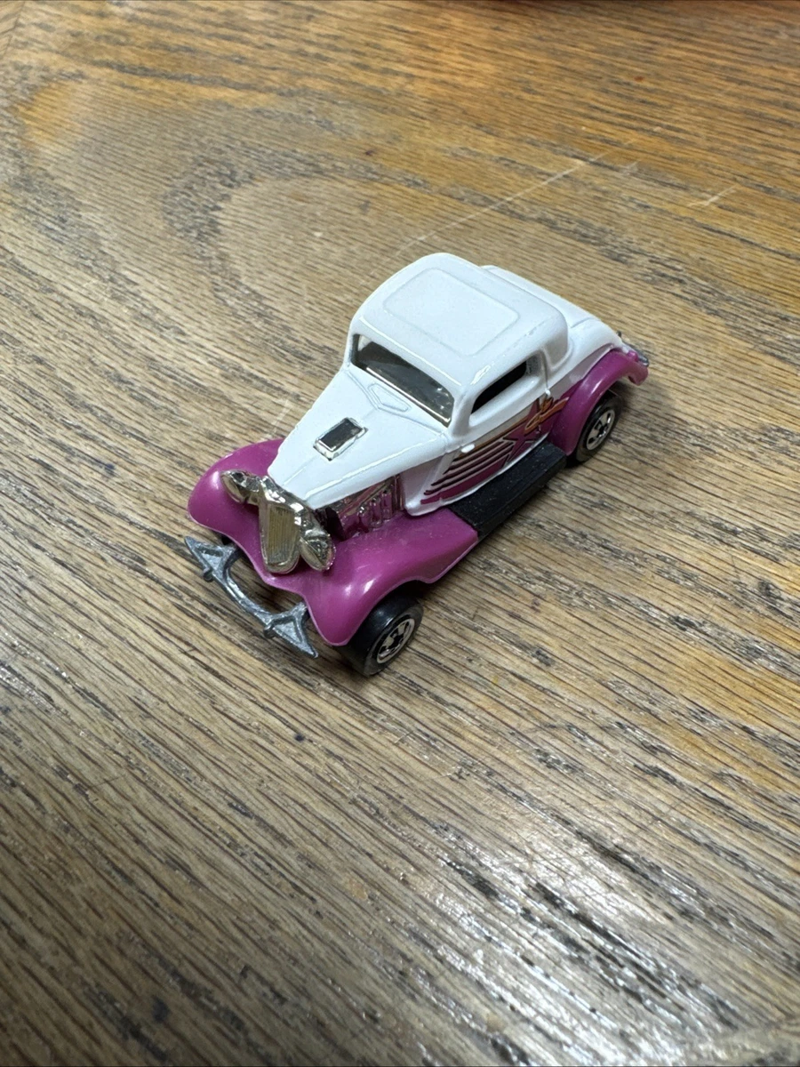 Hot Wheels 1934 Vehicle Year Vintage Manufacture Diecast Cars