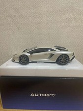 Lamborghini Aventador S 1/18 AUTOart Balloon White Diecast Model Used