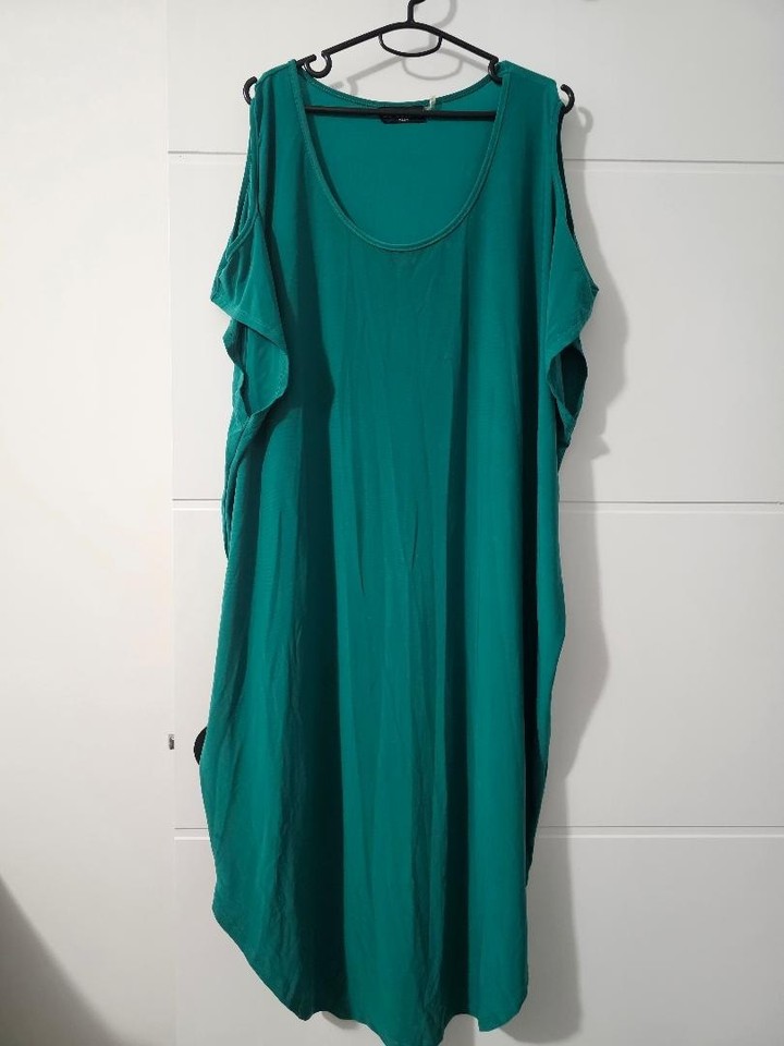 Cordellia St size 22 Emerald Green shirt mini dress with cold shoulder detail