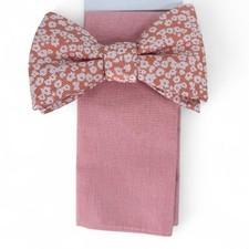 Bar III Men's Brennan Floral Bow Tie Pre-Tied Necktie Solid Pocket Square Orange