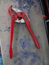 Ratcheting PVC Cutter 2.5 in O.D. Capacity