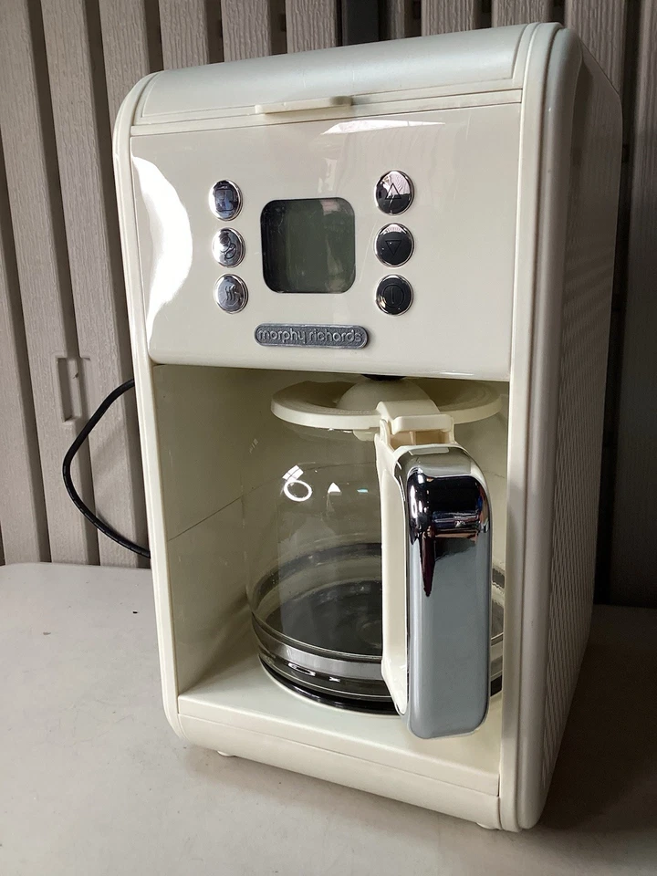Morphy Richards Accents 163006 Filter Cream Coffee Machine - Used/Fully Working. - Image 3 of 4
