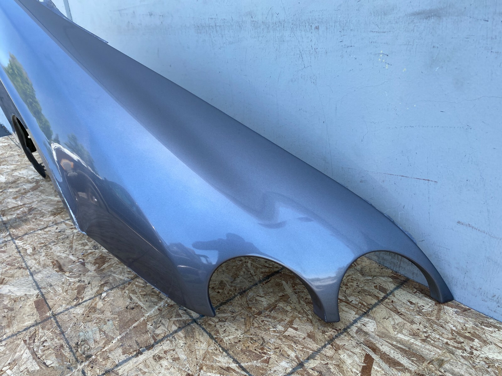 BENTLEY FENDER COVER PASSENGER PANEL FLYING SPUR OEM (06-12)