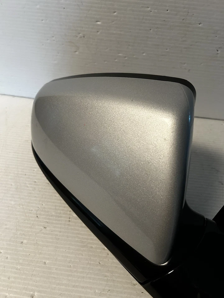 Espejo retrovisor derecho de pasajero Cadillac SRX 2010-2016 11 cables plateado OEM 1870 Foto 3 de 4