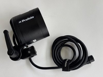 Profoto B2 OCF Flash Head (for parts/repair only)