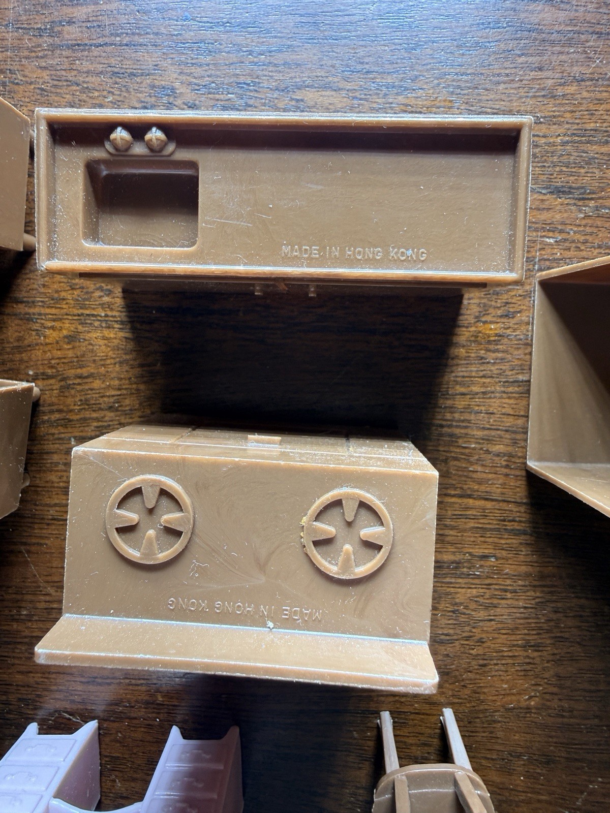 Kitchen Dollhouse Furniture Stove Fridge Cabinets Dresser Vintage Modern 1970s